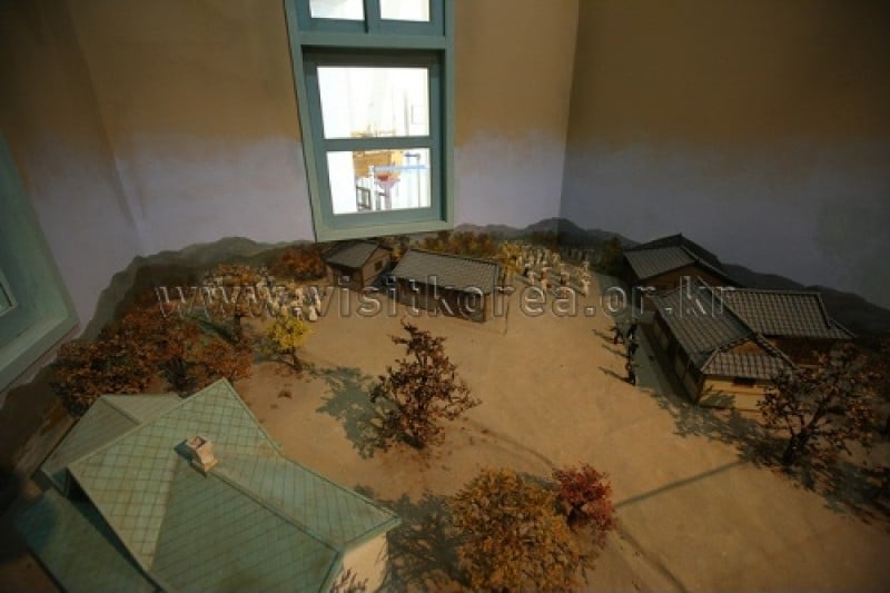 Gunsan Modern History Museum  (5/53)