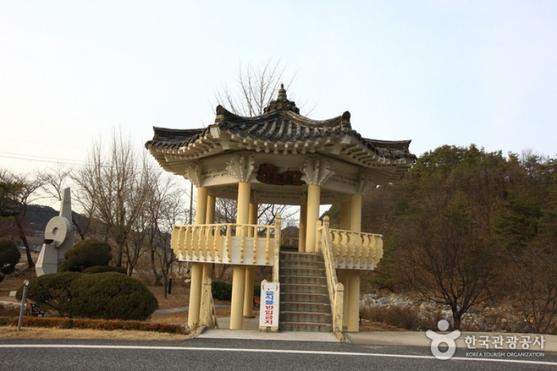 Rajetongmun Gate  (23/25)