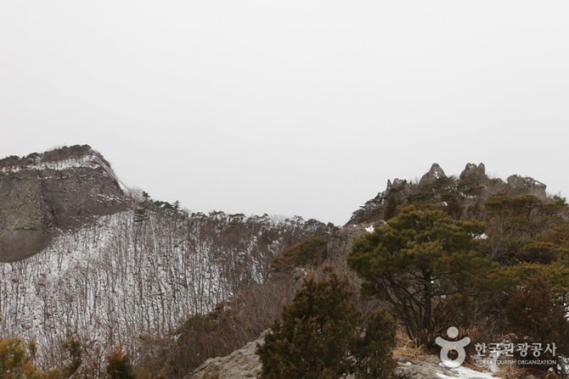 Seonunsan Provincial Park  (7/46)