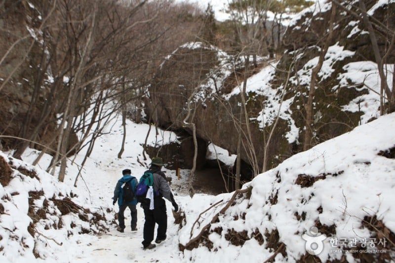 Seonunsan Provincial Park  (20/46)