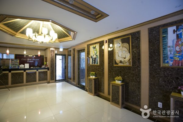 Chae Seok Resotel Oakvill