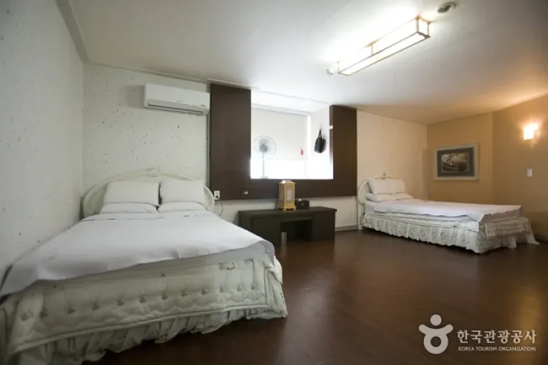 BENIKEA Jeonju Hansung Tourist Hotel  (11/16)