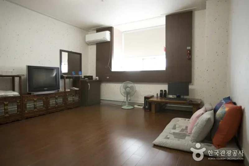 BENIKEA Jeonju Hansung Tourist Hotel  (12/16)