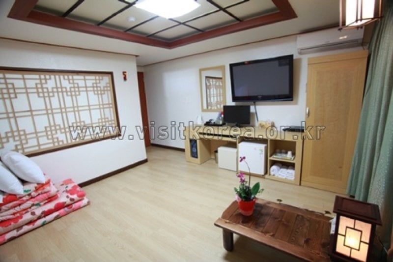 Arirang Motel - Goodstay  (8/17)