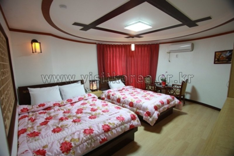 Arirang Motel - Goodstay  (15/17)