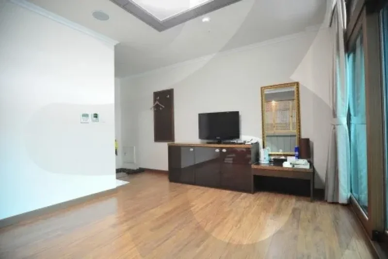 Jinan Red Ginseng Spa &amp; Vill - Goodstay  (13/18)