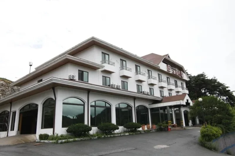 Greenpia Motel - Goodstay  (1/14)