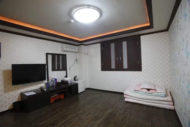 Greenpia Motel - Goodstay  (5/14)