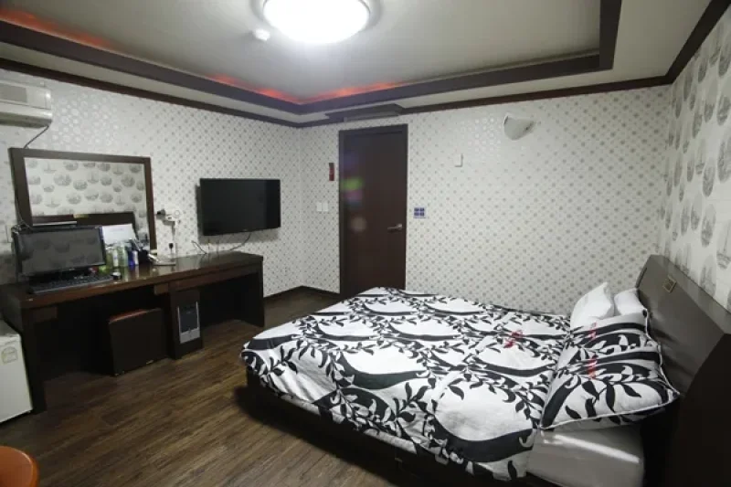 Greenpia Motel - Goodstay  (9/14)