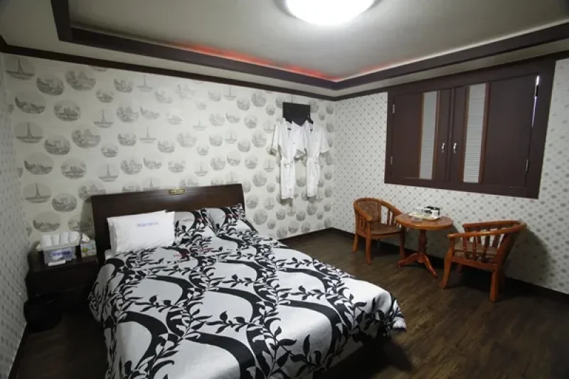 Greenpia Motel - Goodstay  (11/14)