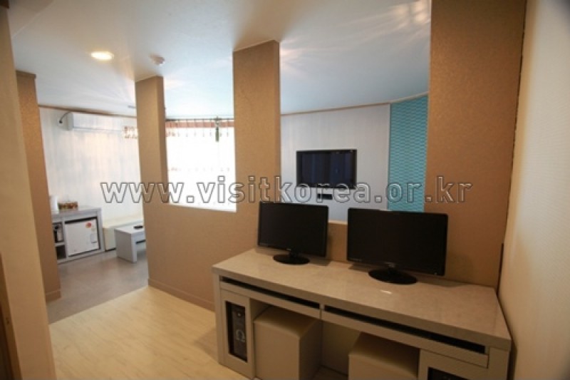 Lanuit Hotel - Goodstay  (22/25)
