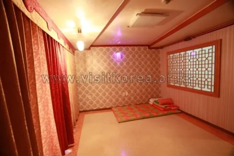Lynn House - Goodstay  (7/20)