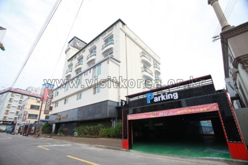 Lynn House - Goodstay  (15/20)