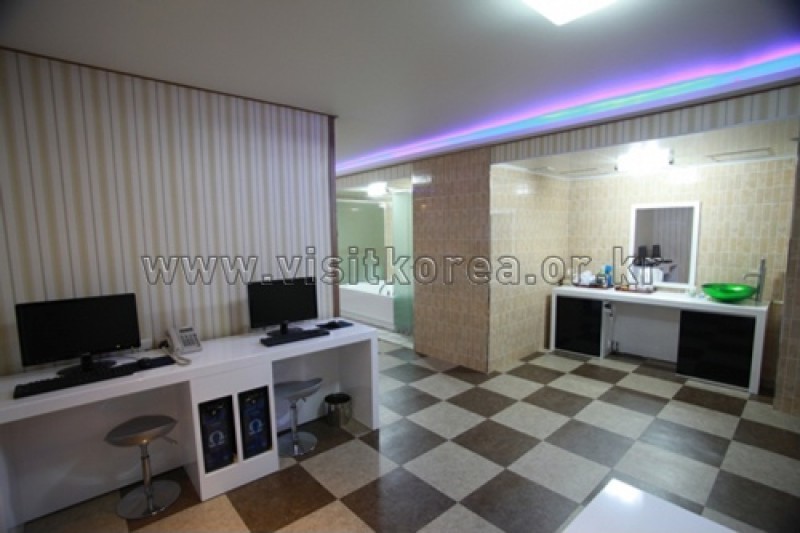 Camellia hotel - Goodstay  (9/23)