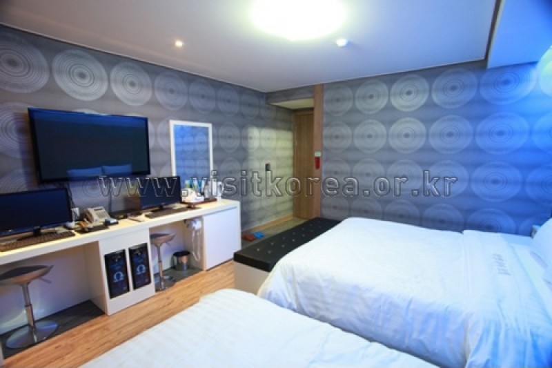 Camellia hotel - Goodstay  (22/23)