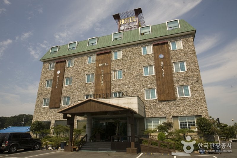 Hotel Western - Goodstay  (9/19)