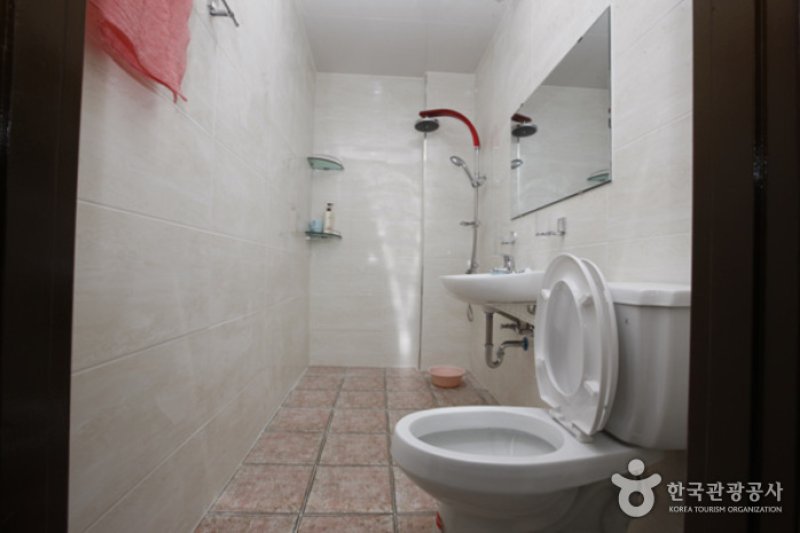 Namwon Hotel - Goodstay  (6/9)