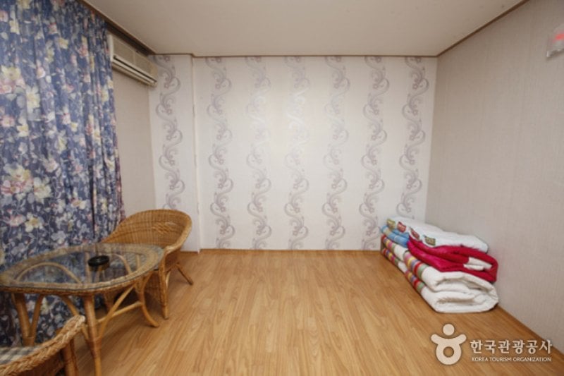 Namwon Hotel - Goodstay  (7/9)