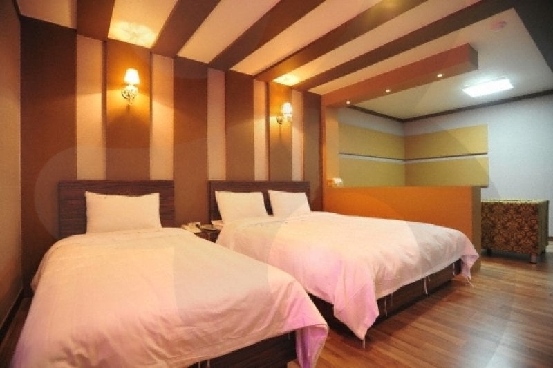 Yes Hotel- Goodstay  (15/17)