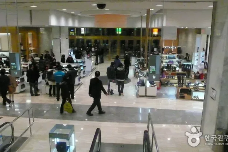 Lotte Department Store - Jeonju Branch 