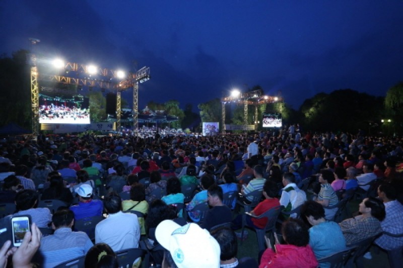 Namwon Chunhyang Festival  (3/18)
