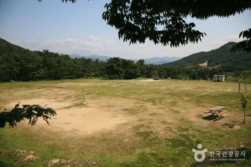 Namwon Recreational Forest (Namwon Resort) (남원자연휴양림) (4/14)