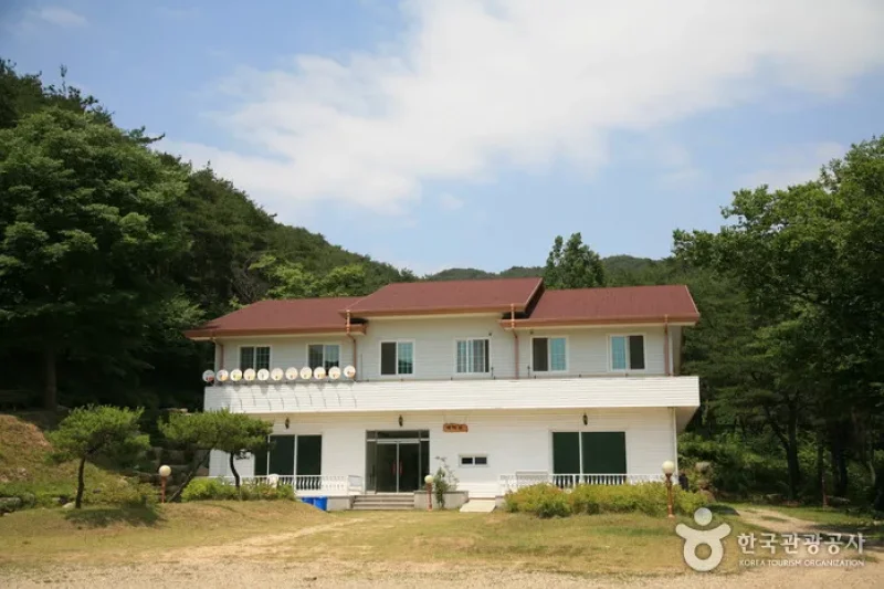 Namwon Recreational Forest (Namwon Resort) (남원자연휴양림) (12/14)