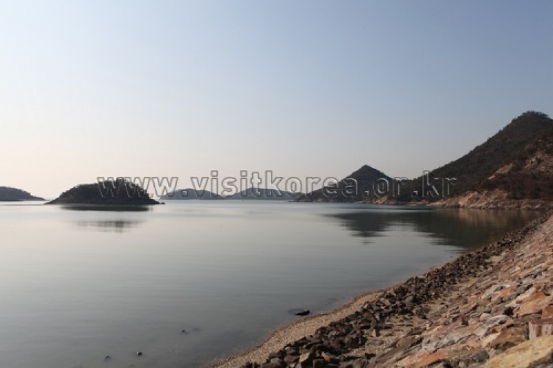 Sinsido Island Fishing Experience Village  (2/5)