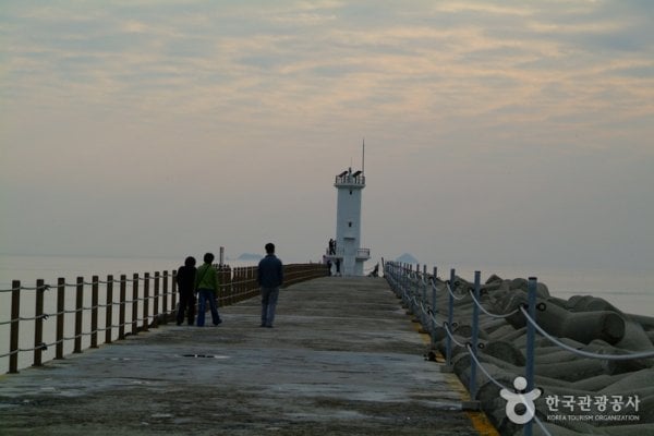 Gyeokpo Sea Fishing (격포앞바다낚시)