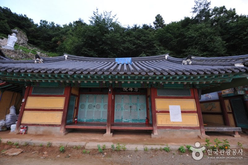 Donggosa Temple  (3/7)