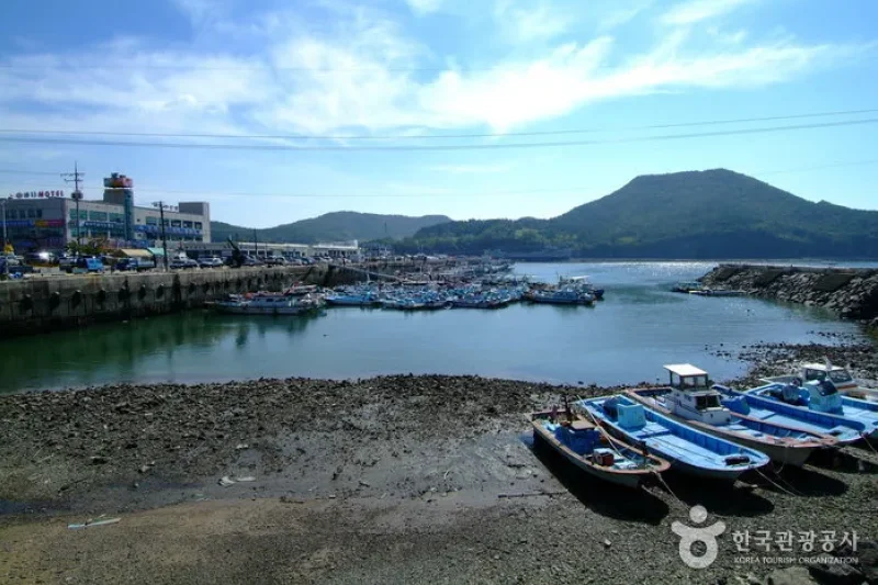 Gyeokpo Port (격포항) (1/10)