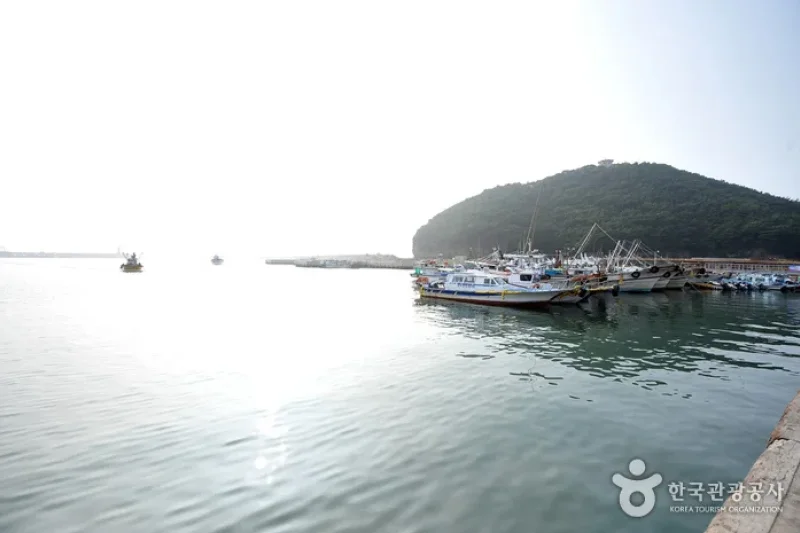 Gyeokpo Port (격포항) (2/10)