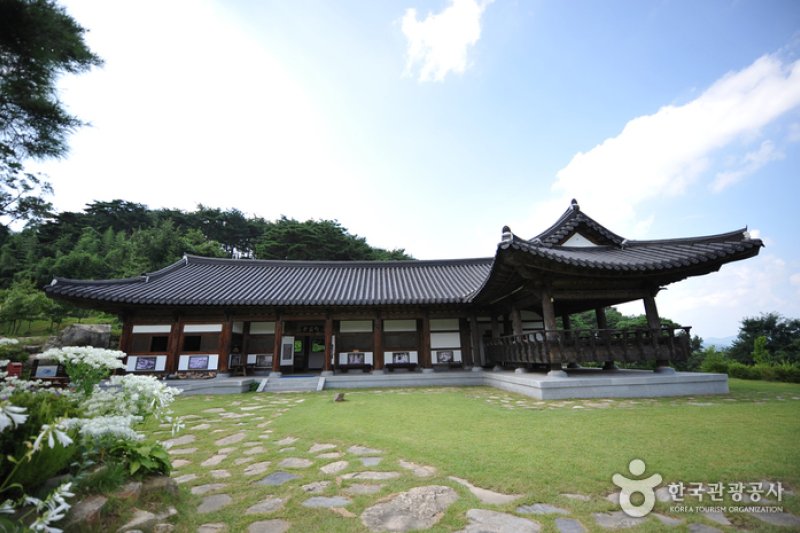 Honbul Literary House  (5/14)