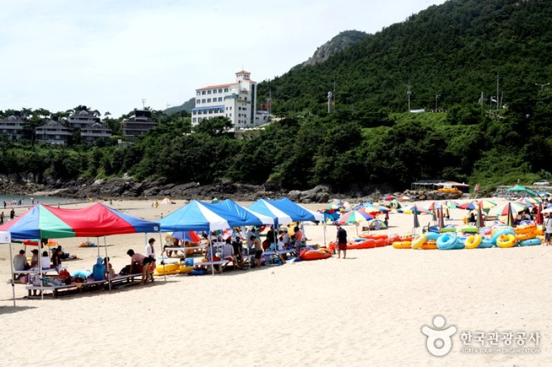 Mohang Beach  (5/18)