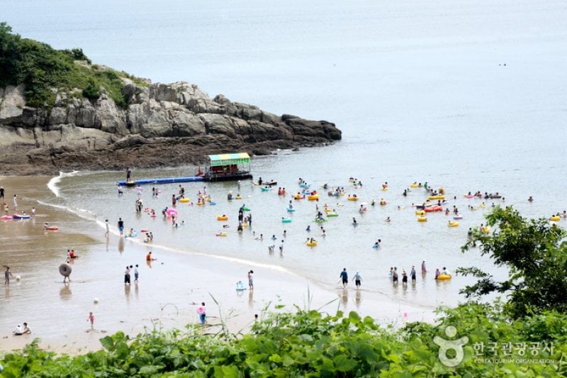 Mohang Beach  (9/18)