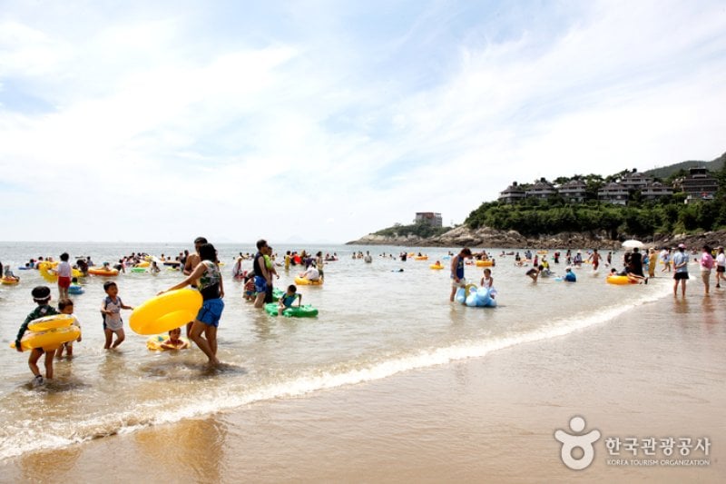 Mohang Beach  (12/18)
