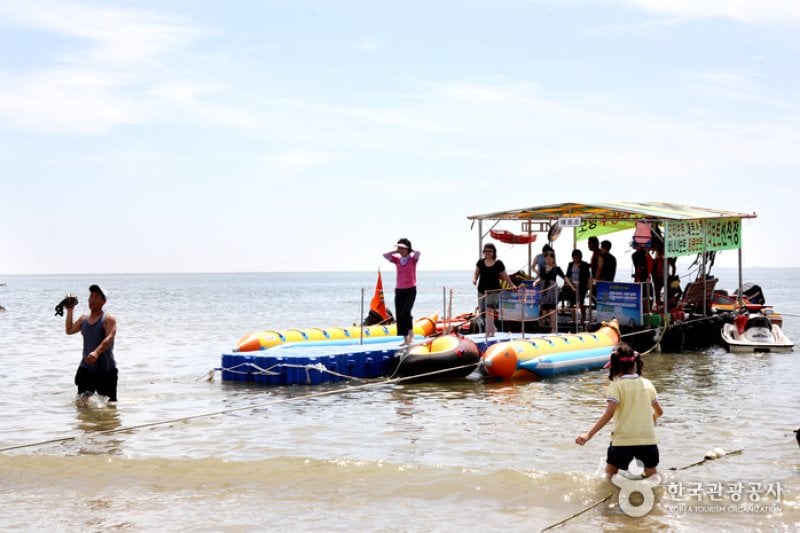 Mohang Beach  (14/18)