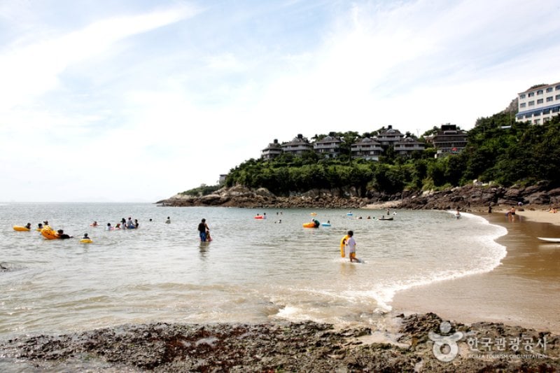 Mohang Beach  (17/18)