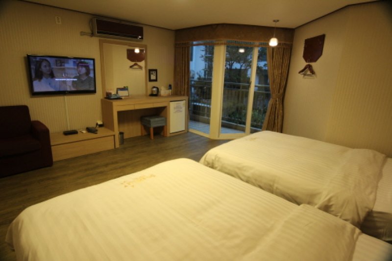 BENIKEA Chaeseokgang Starhills Hotel (베니키아 채석강 스타힐스 호텔) (19/23)
