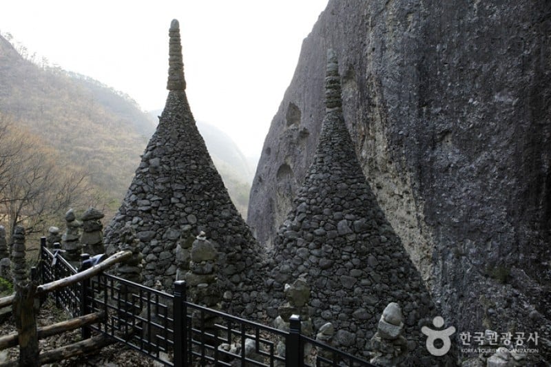 Tapsa Temple  (8/10)