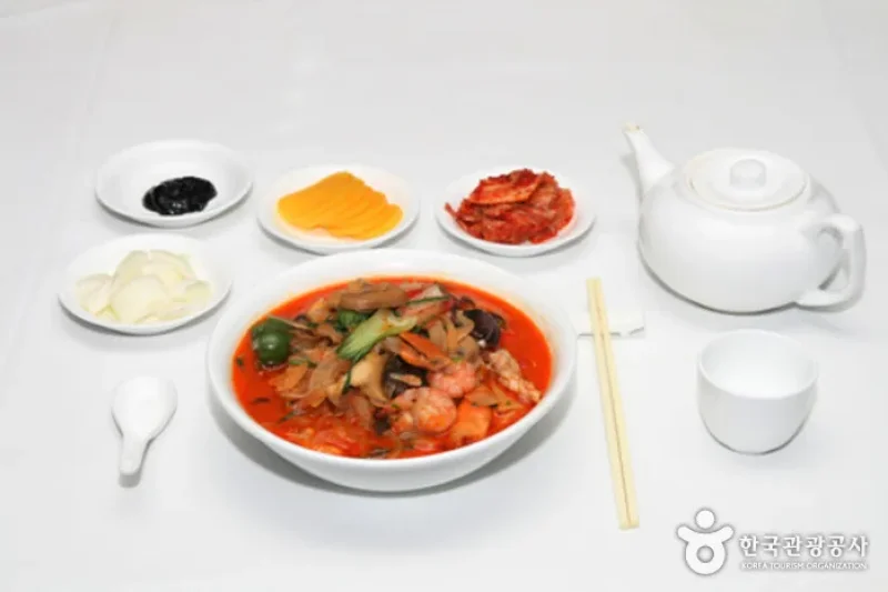 Dongboseong (동보성) (7/11)