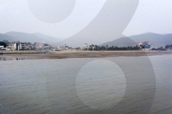 Yulpo Beach and Seawater Pool