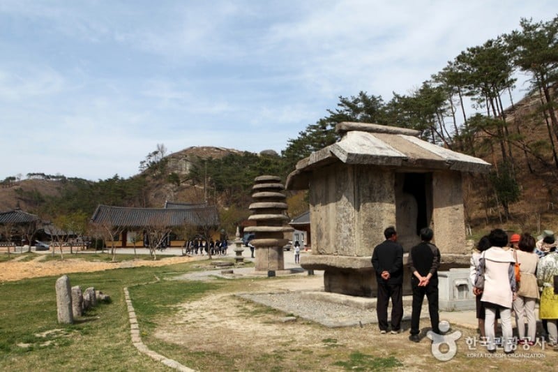 Unjusa Temple  (6/25)