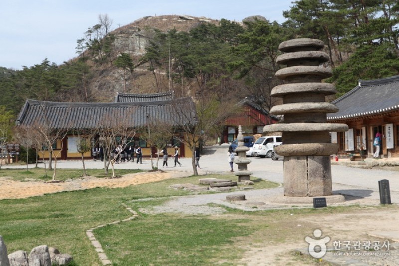 Unjusa Temple  (7/25)