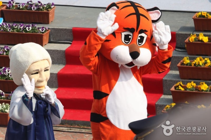 Jindo Miracle Sea Road Festival 