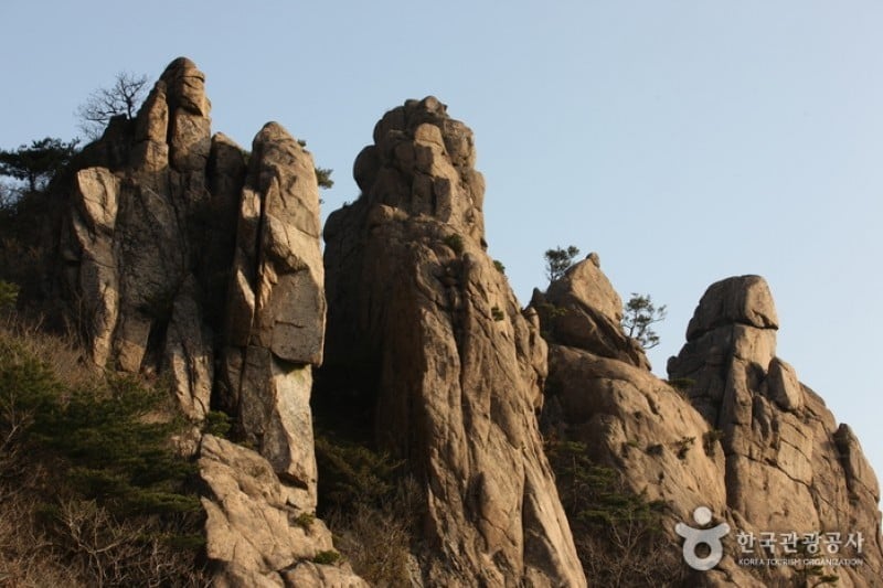 Wolchulsan National Park  (2/7)