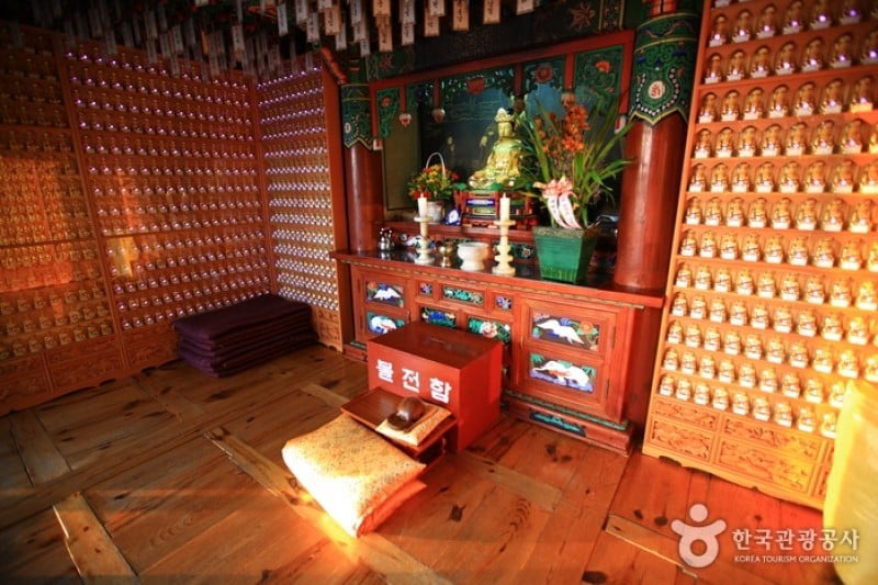 Hyangiram Hermitage  (5/35)