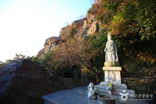 Hyangiram Hermitage