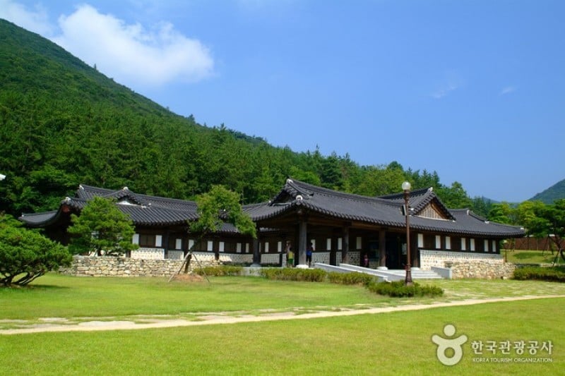 Ullimsanbang House  (5/7)