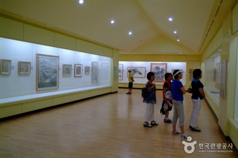 Ullimsanbang House  (6/7)